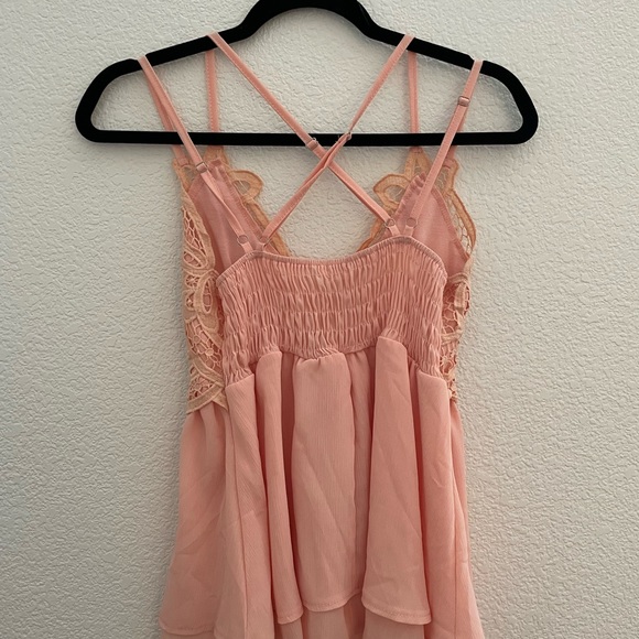 Peach summer top - Picture 2 of 2